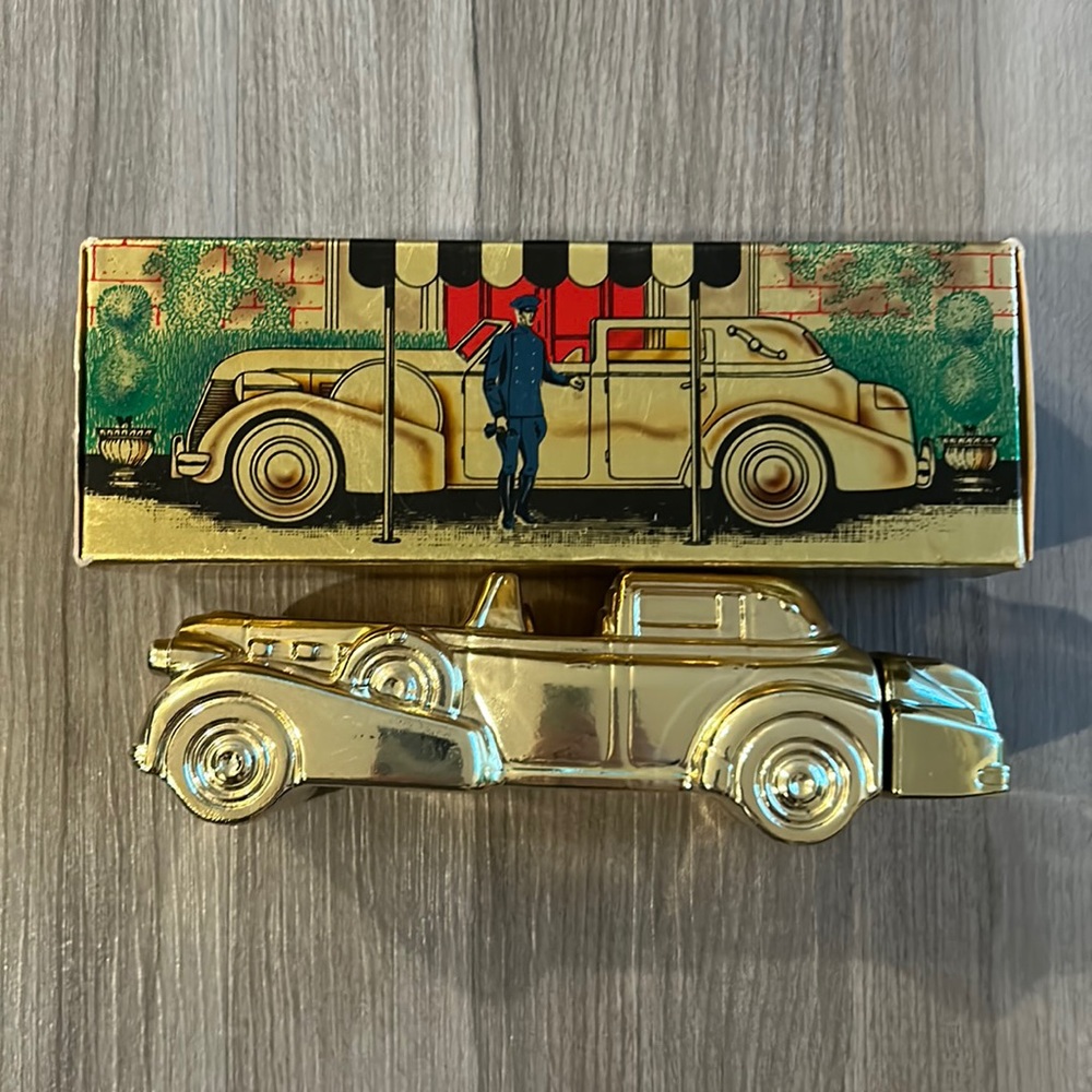Avon Solid Gold Cadillac Aftershave